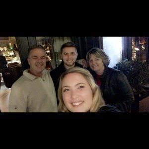 Meet your Posher, Julie